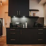 Apartamento Jobostays - Downtown Hafen - Luxusbad - Direkt Am Hafen - 5 Min Zu Fuss Innenstadt Und Bahnhof - Aufzug - Kostenfreies Wlan - Kueche - Kontaktfreier Check-in