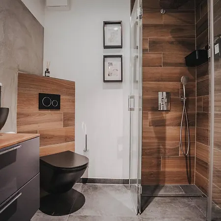 Jobostays - Downtown Hafen - Luxusbad - Direkt Am Hafen - 5 Min Zu Fuss Innenstadt Und Bahnhof - Aufzug - Kostenfreies Wlan - Kueche - Kontaktfreier Check-in 公寓 *